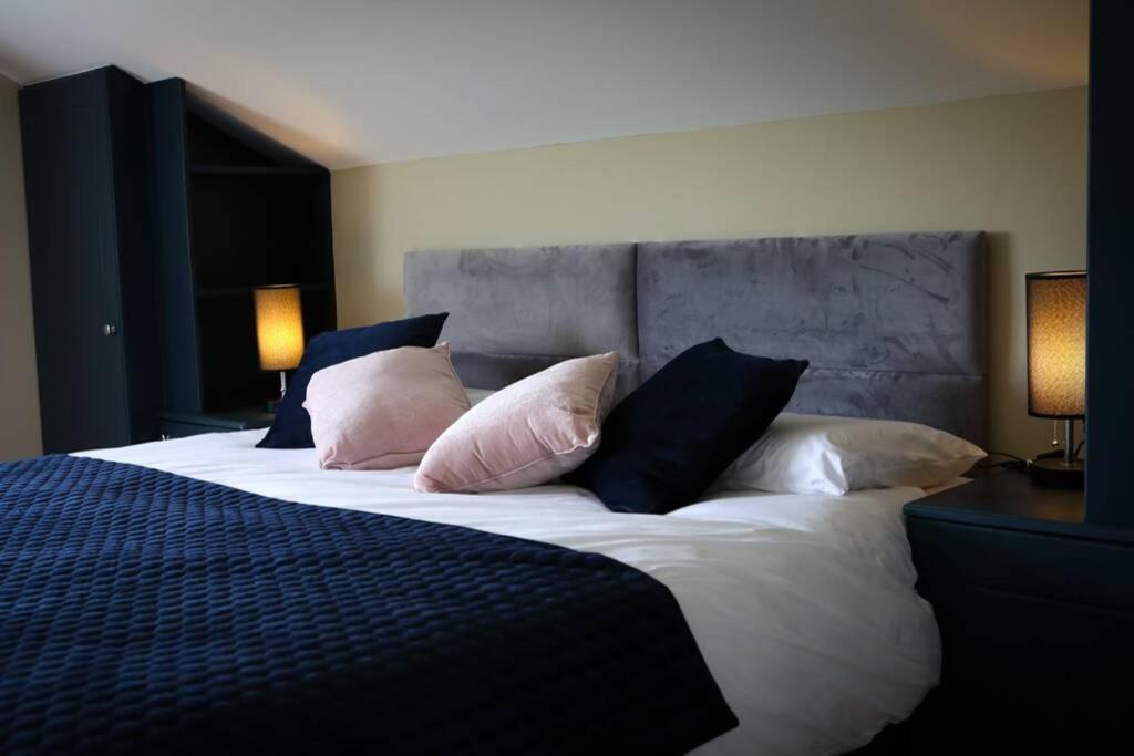 5* Self Catering Villa Nenagh Eksteriør bilde