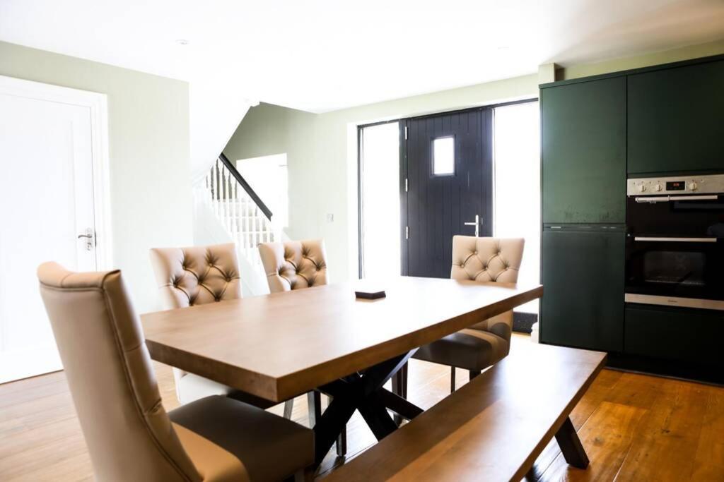 5* Self Catering Villa Nenagh Eksteriør bilde