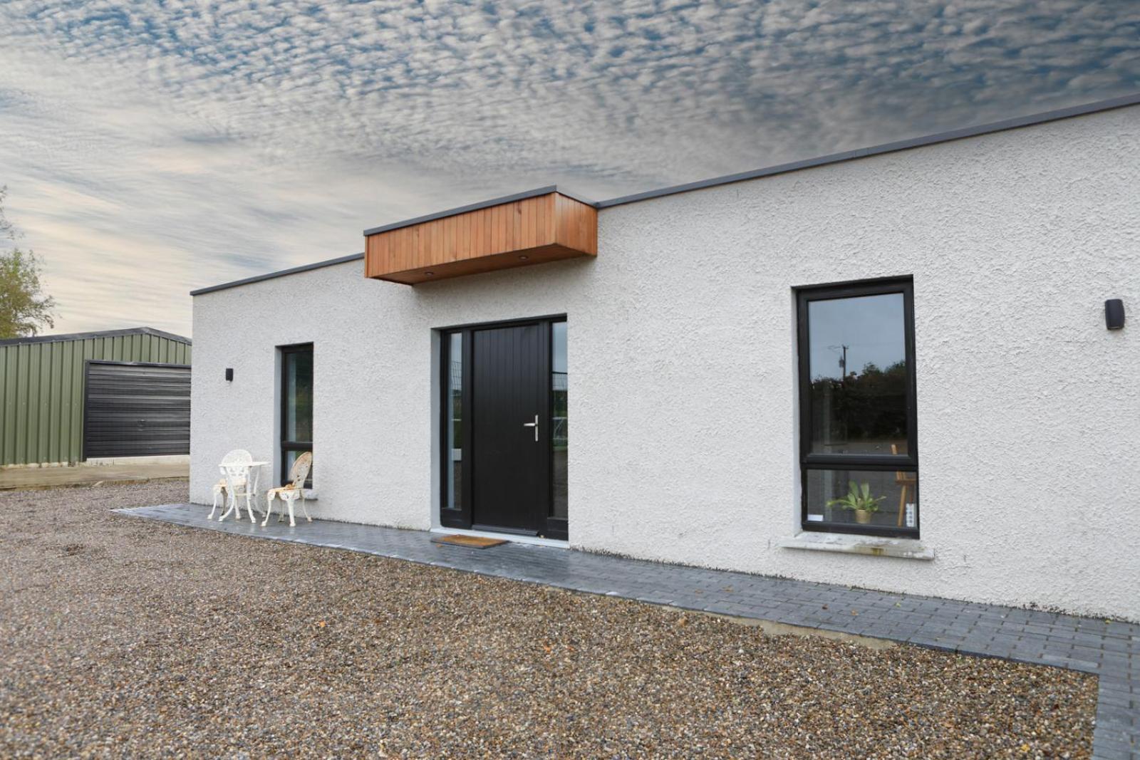 5* Self Catering Villa Nenagh Eksteriør bilde